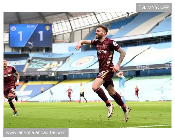 利兹联俱乐部历史辉煌与挑战并存，重返英超之路如何破局