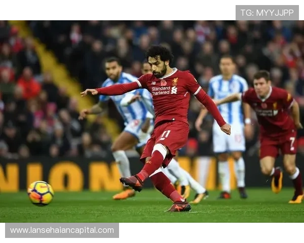 德国足球甲级联赛赛季分析与热门球队竞争态势深度剖析