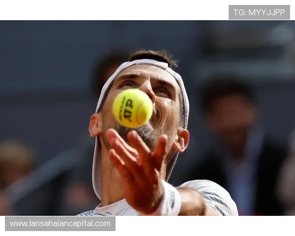 网球大师赛激战正酣 纳达尔强势晋级四强赛道开启新篇章