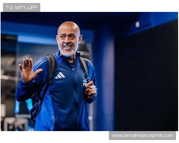 西汉姆联主帅确认球队引援计划加强阵容力求冲击欧洲赛事资格