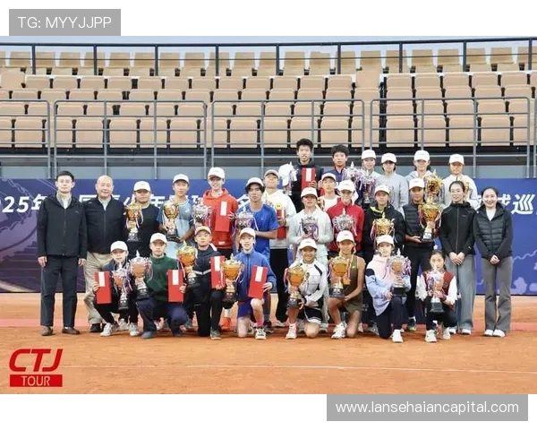 新赛季网球赛场群星闪耀激战风云再起看点不断挑战加剧冠军悬念升