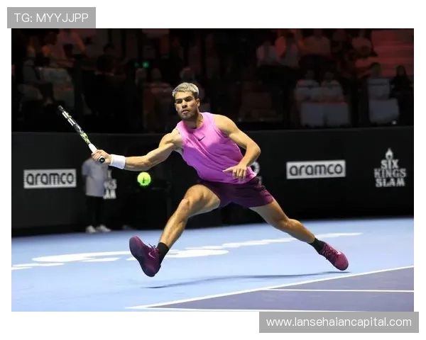 网球界新星崛起：年轻选手挑战大满贯传奇，激战即将上演